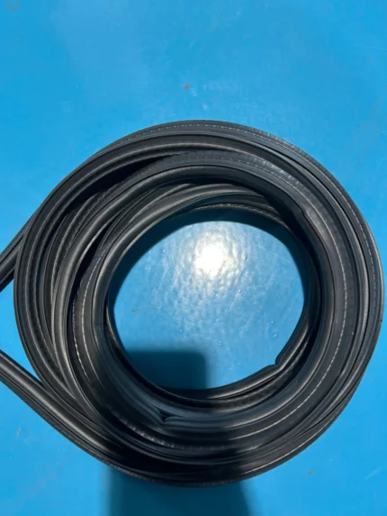 BC310MMFT, door seal strip, 3 meter, fluorine rubber, FKM seal, SMT stencil cleaner parts, pneumatic stencil cleaning machine spare parts, replacement door seal